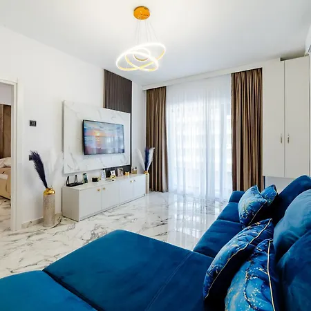 Elyse Blue Sea View By Casa Del Mar Apartament Mamaja