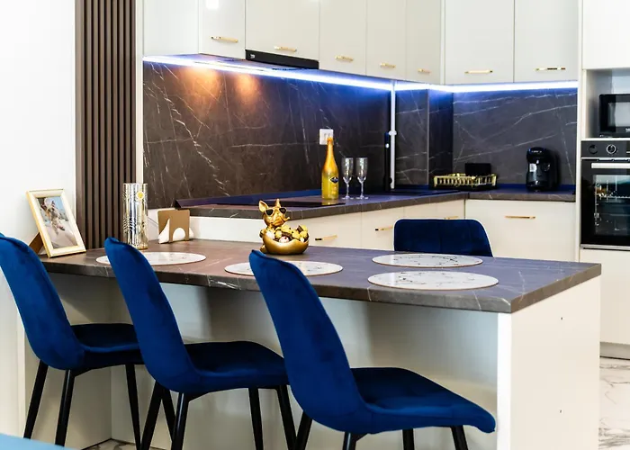 Elyse Blue Sea View By Casa Del Mar 마마이아